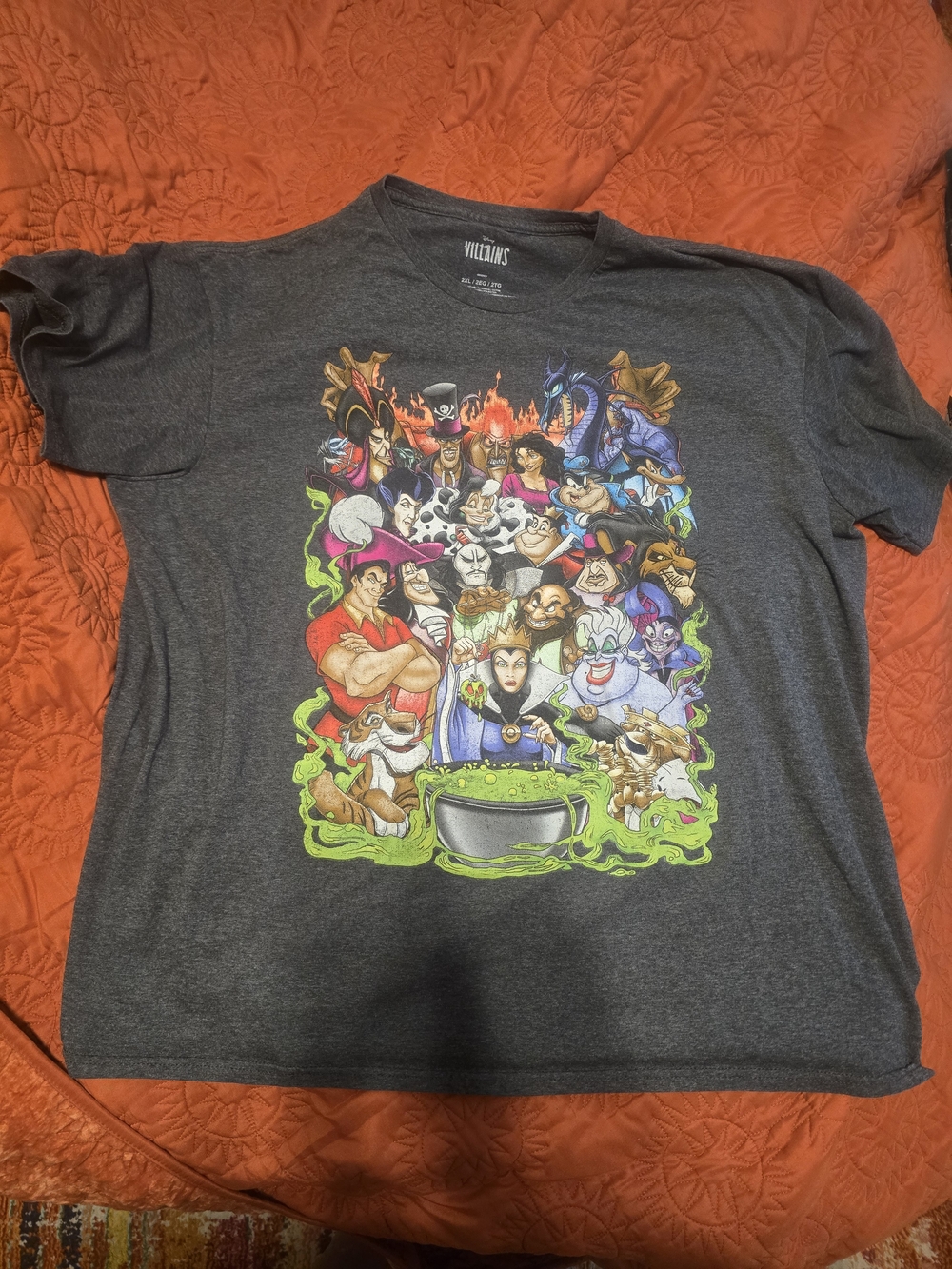 Graphic Tee - Disney Villians
